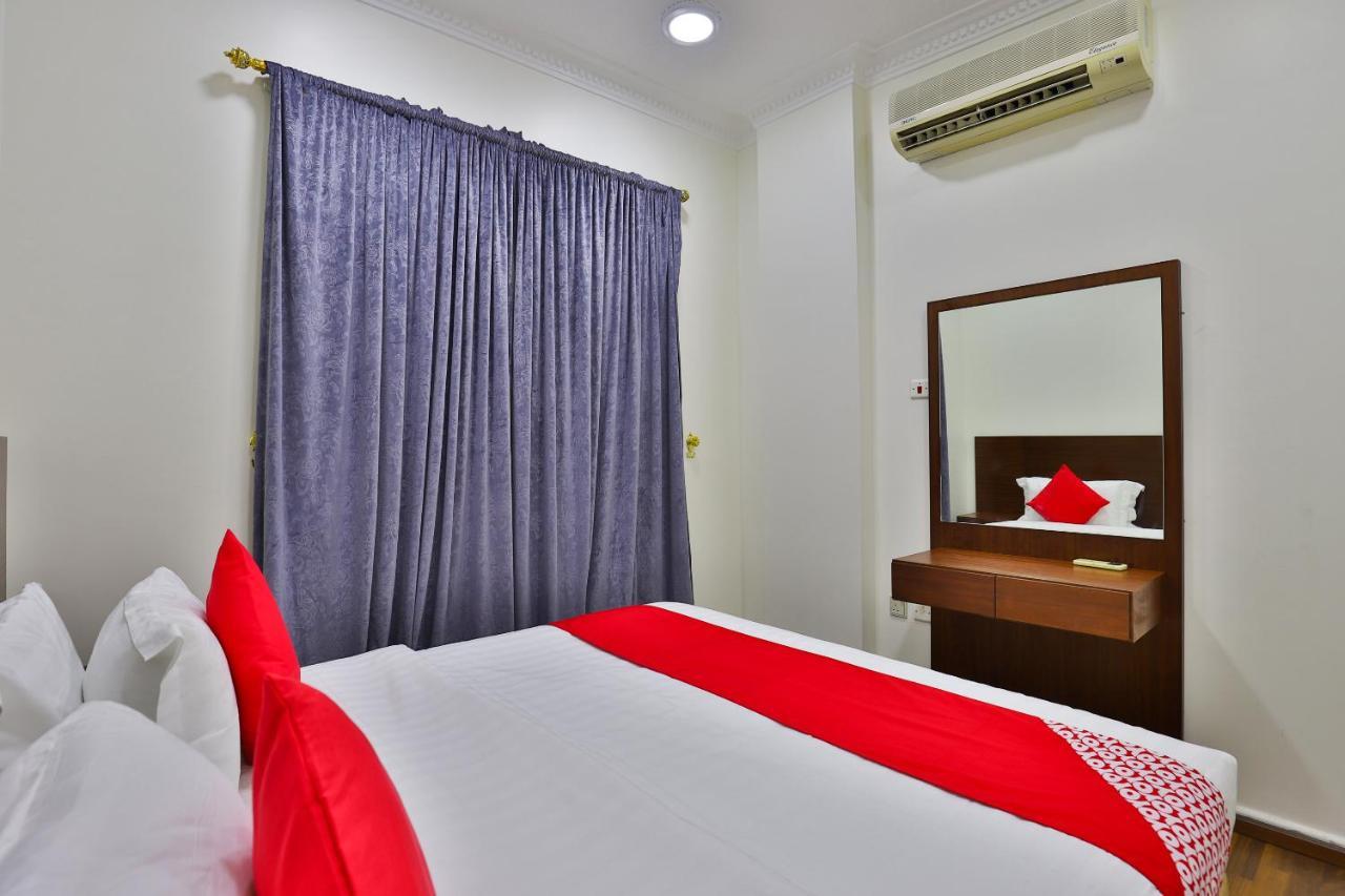 Oyo 288 Diafati Residential Units Hotel Nadinah Kültér fotó