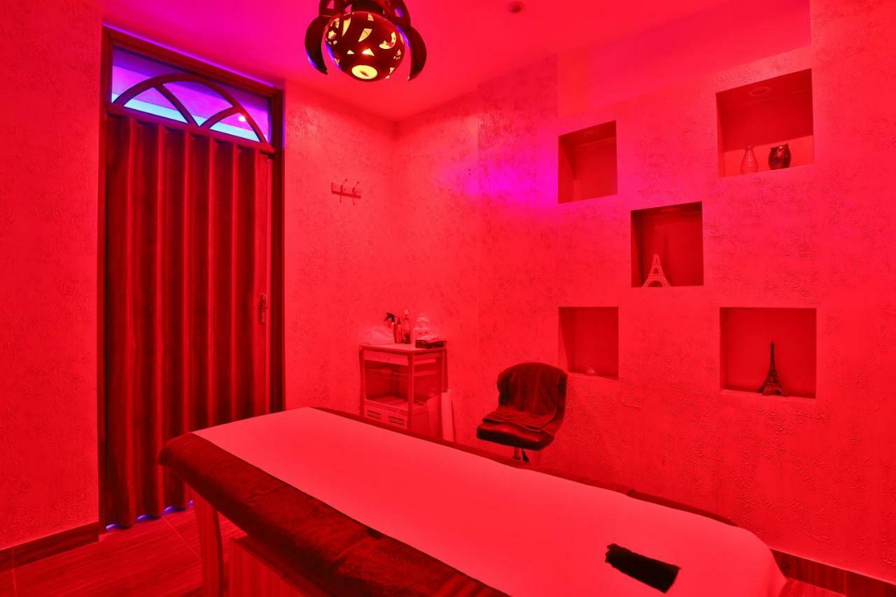 Oyo 288 Diafati Residential Units Hotel Nadinah Kültér fotó